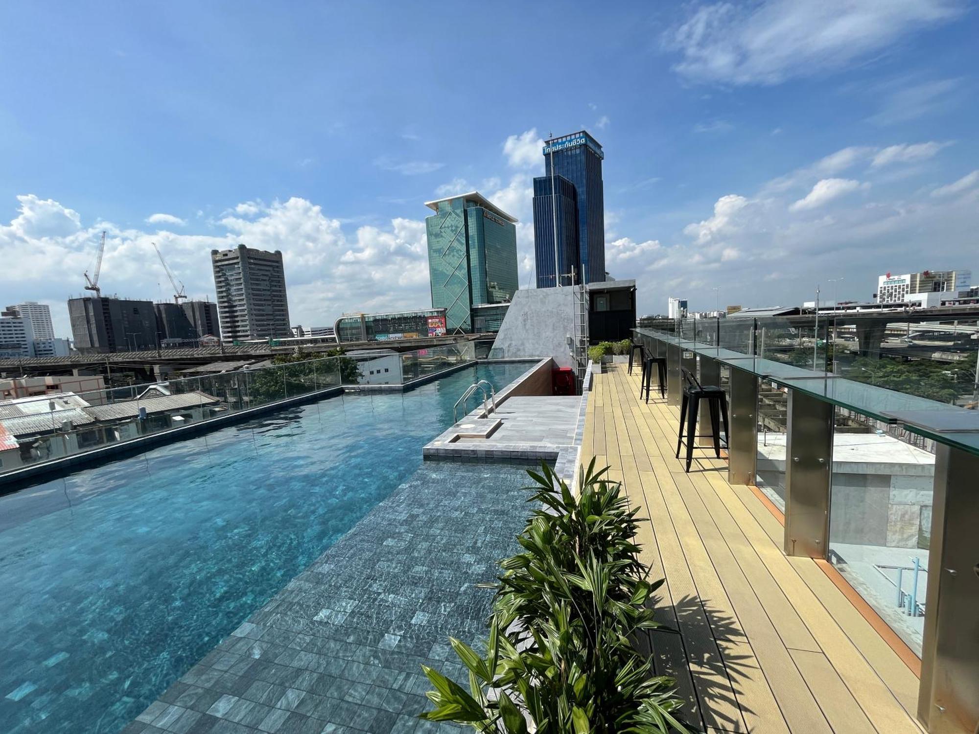 De Botan Bangna Hotel Банкок Екстериор снимка